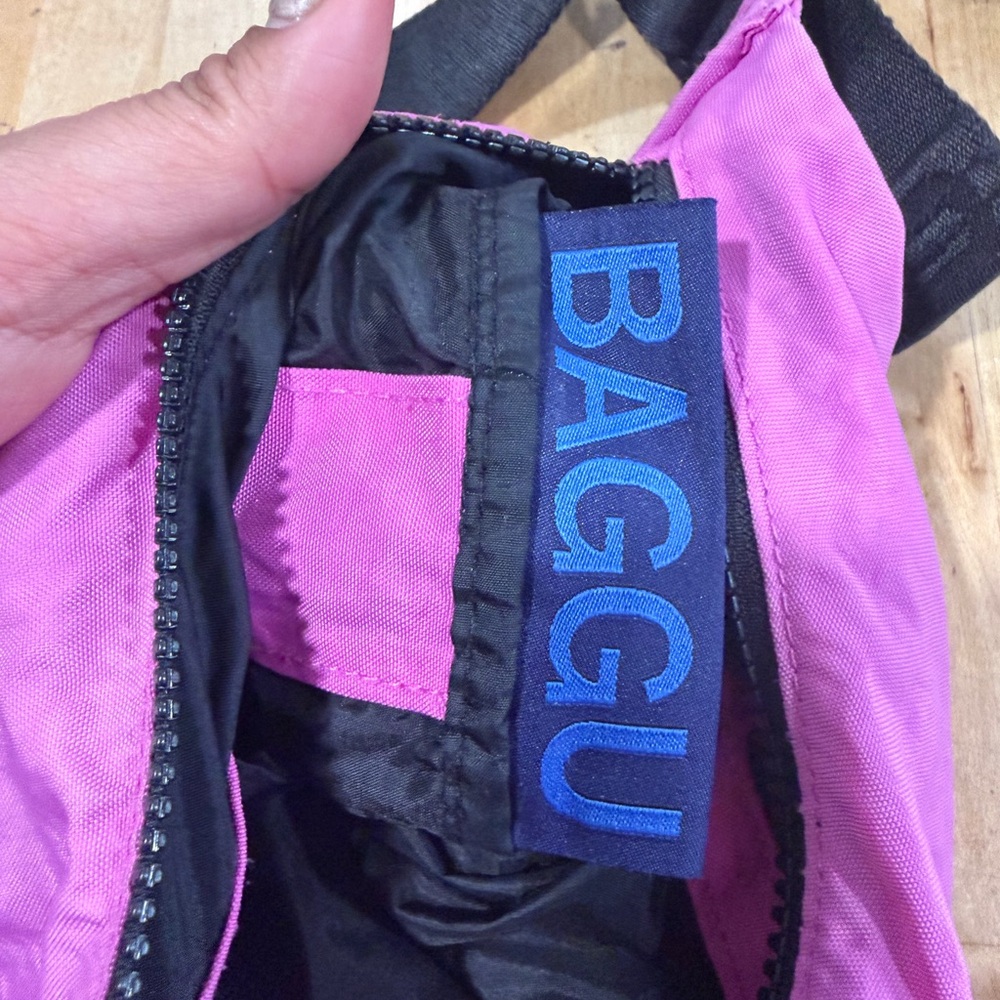 BAGGU Crossbody Bag in Bright Pink with Black Strap - Picture 12 of 13